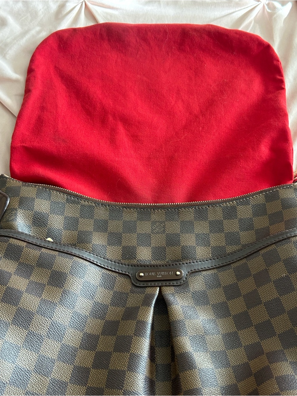 Louis Vuitton Bloomsbury PM Damier Ebene Shoulder Bag Crossbody COA Authentic - Picture 5 of 15